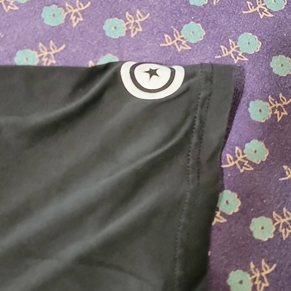 A Bathing Ape Graphic Tee - Picture 7 of 9